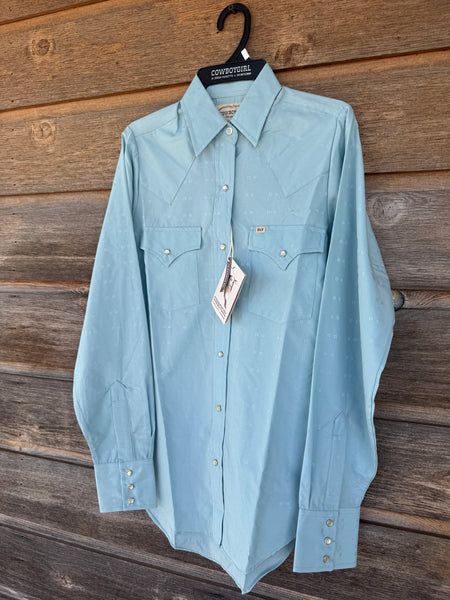 Cowboygirl Tonal Dobby Solid Longsleeve