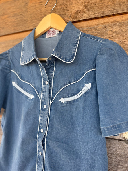 Smile Pockets & Puff Sleeves - Denim