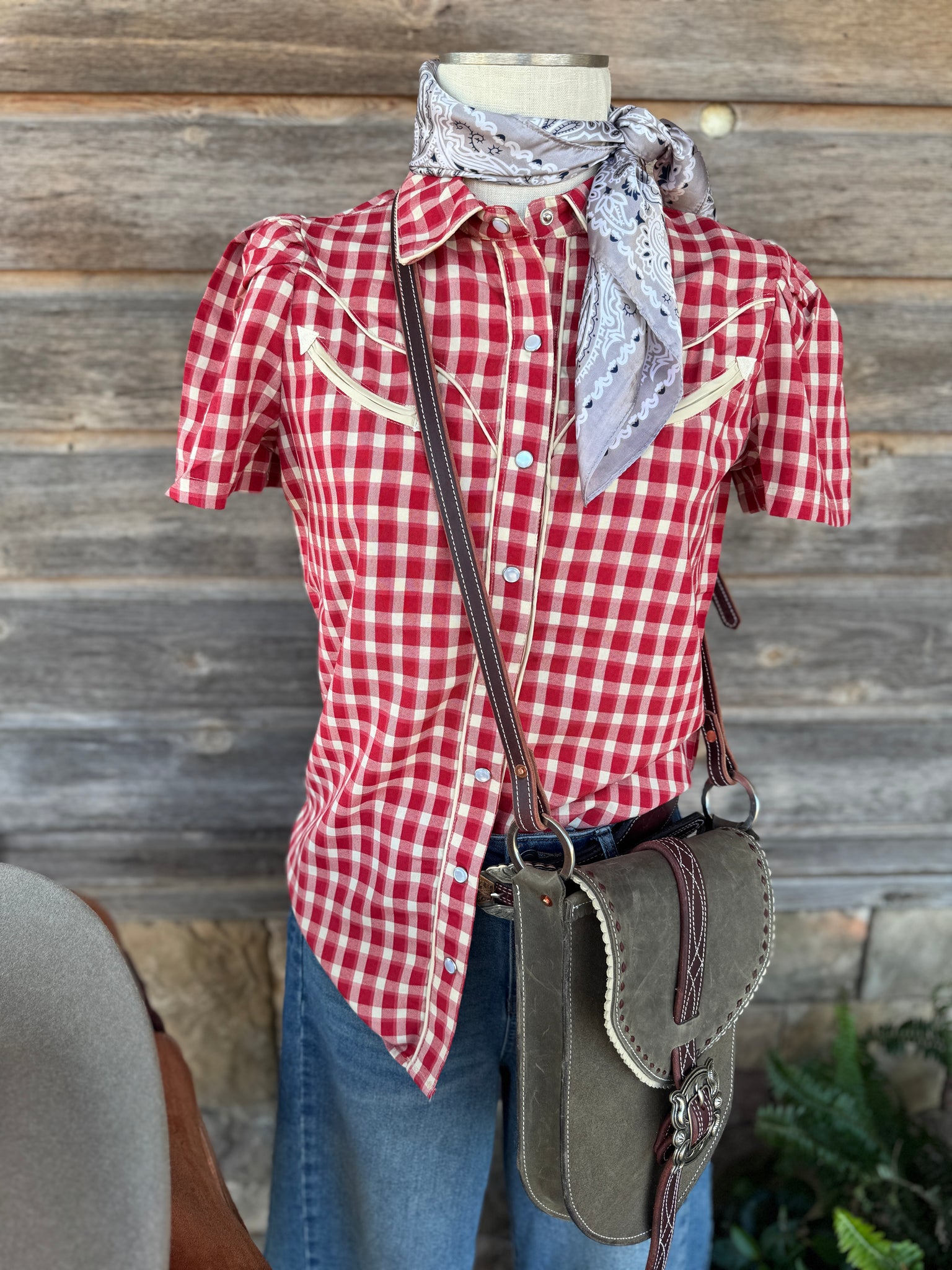 Smile Pockets & Puff Sleeves - Red Gimgham