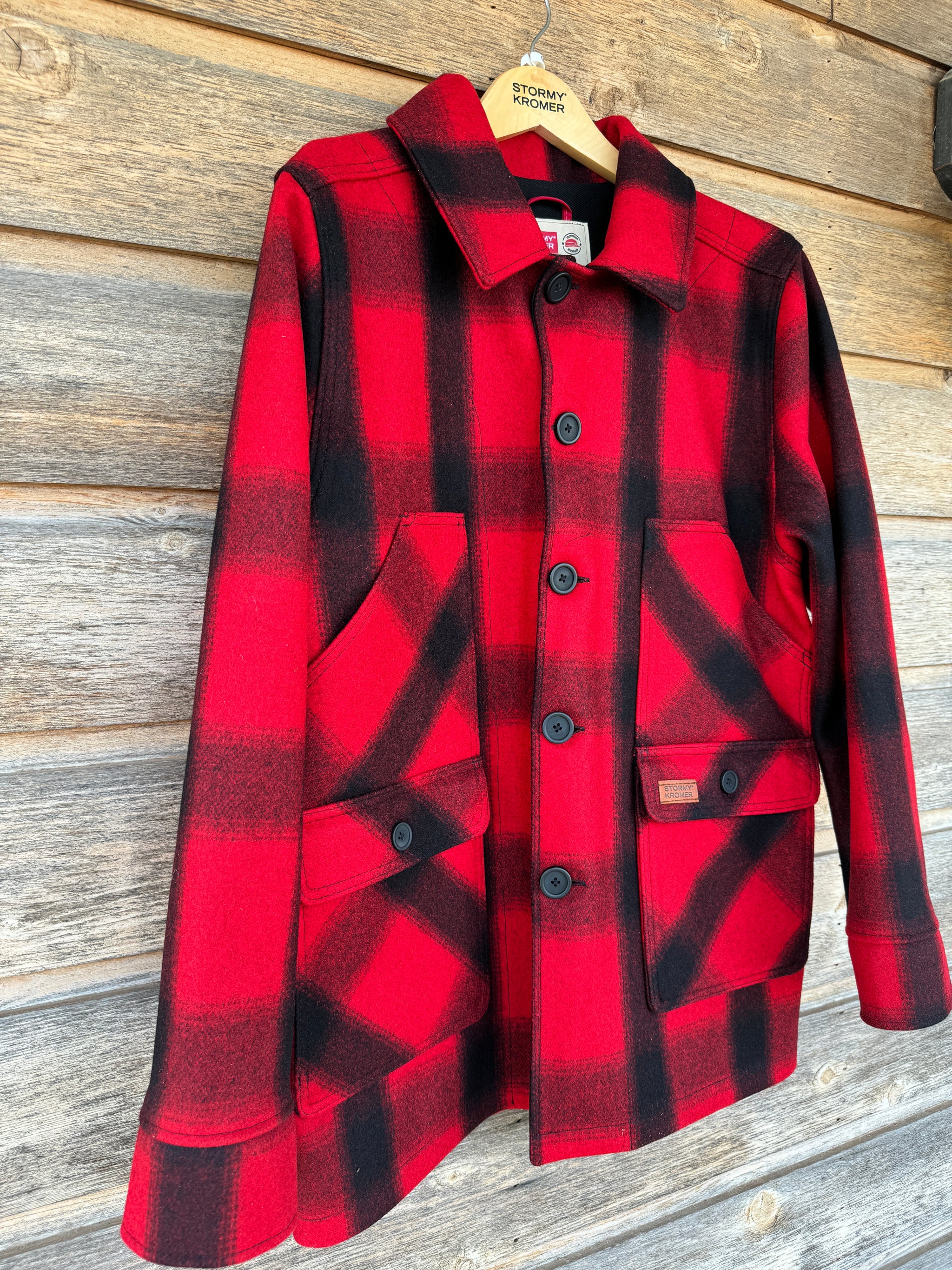 E85808AC-D542-4FF3-9F79-